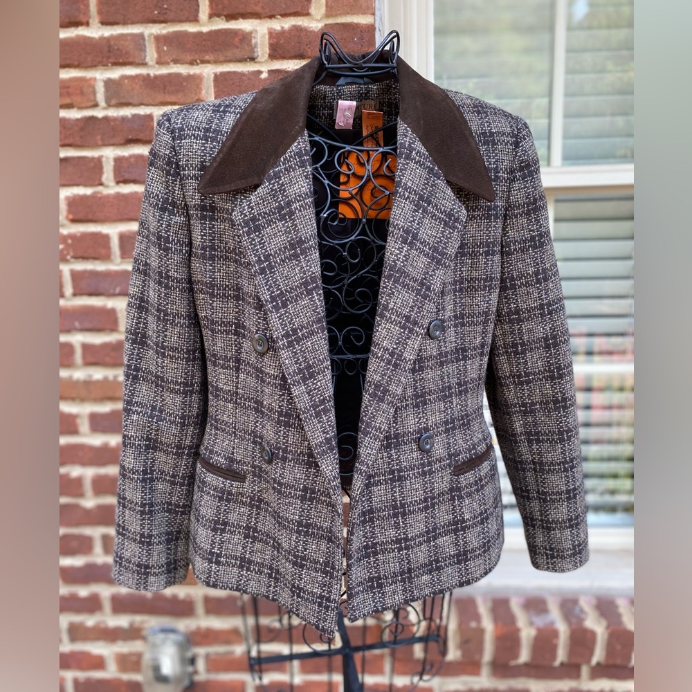 Blazer- Signature Expression -Size 10